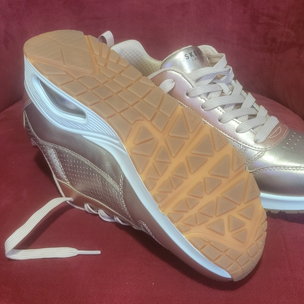 SKECHERS Ladies Rose Gold Sneakers with White Soles - Picture 8 of 8